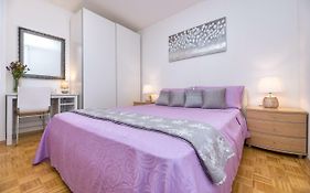 Apartment Kristina, Comfortable And Close To The Center